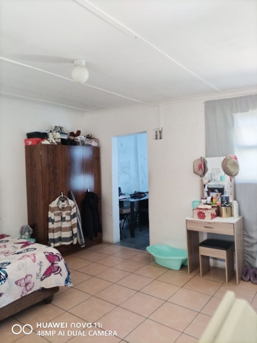 1 Bedroom Property for Sale in Wesbank Western Cape